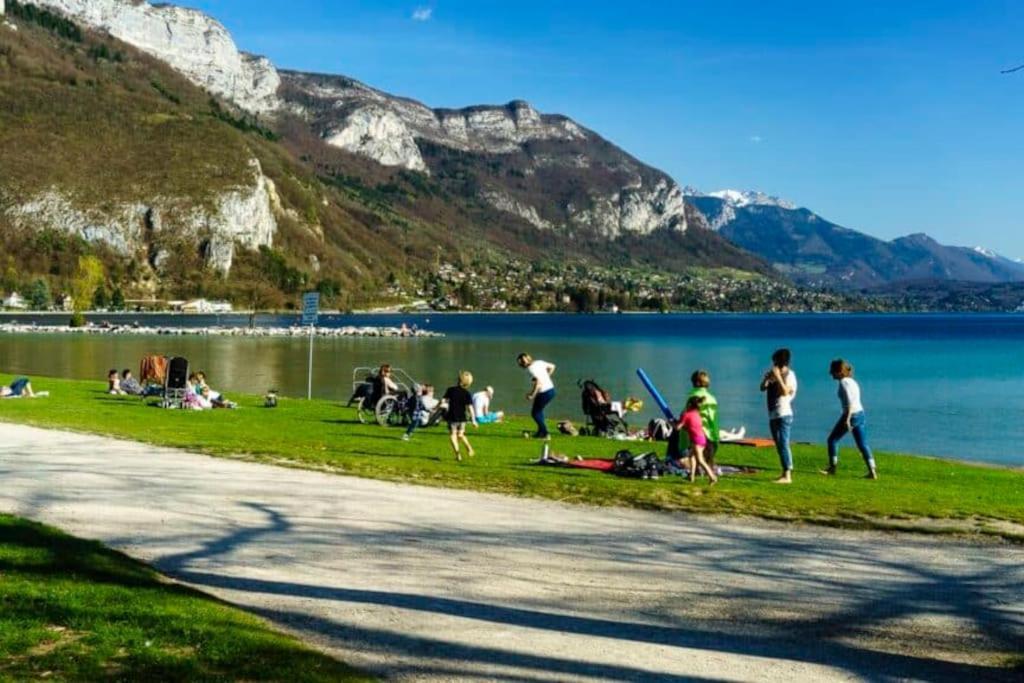 Entre Lac Et Montagne Annecy Zewnętrze zdjęcie